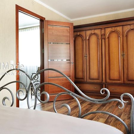 Paulmarie Apartments On Lenina Street Vitebsk Ngoại thất bức ảnh